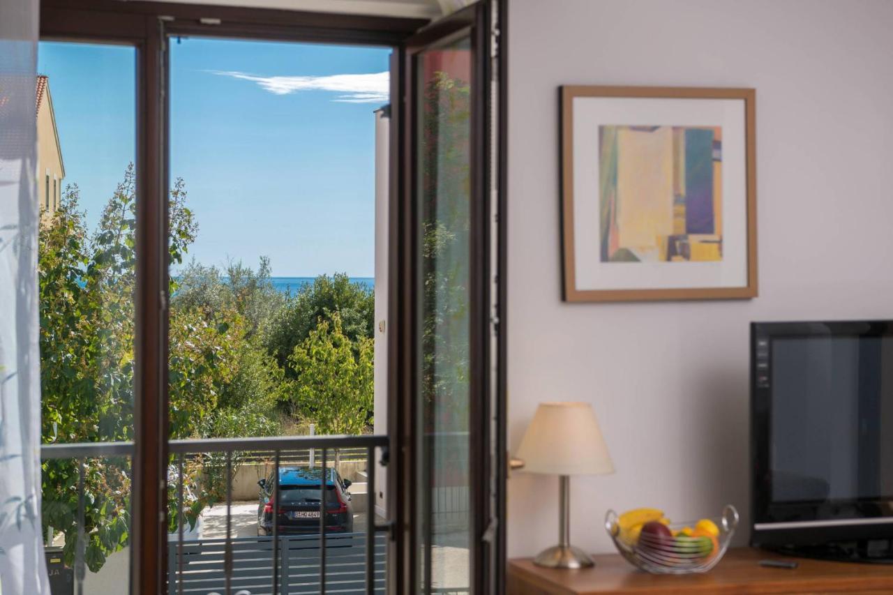 Apartment Carpe Diem Premantura Exterior photo
